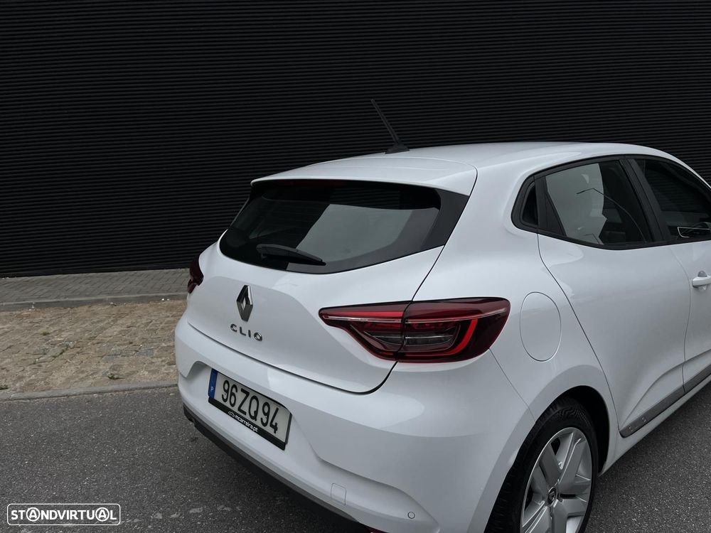 Renault Clio 1.0 TCe Techno Bi-Fuel - 27