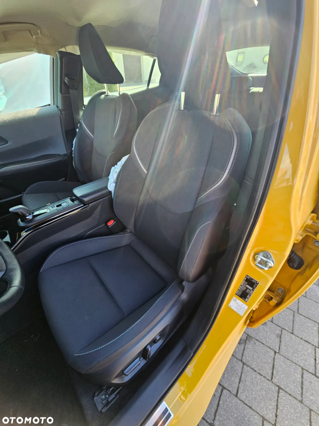 Toyota Prius Plug-in 2.0 Hybrid Prestige - 13