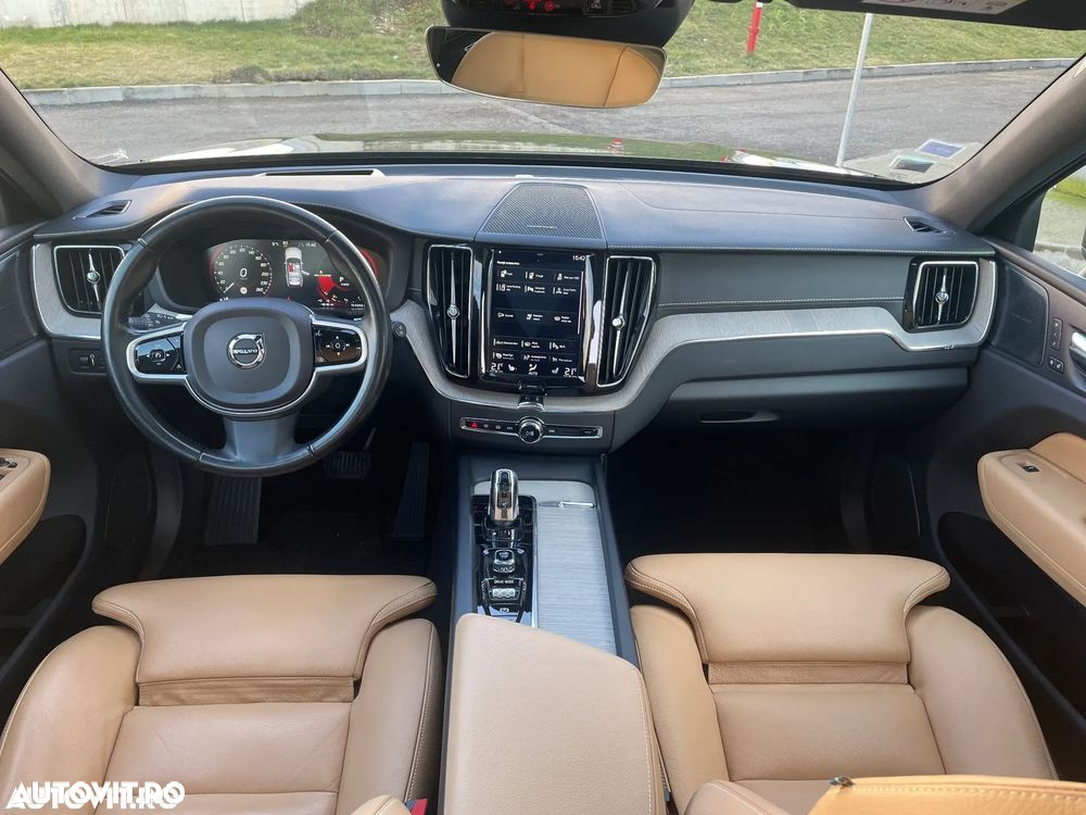 Volvo XC 60 T8 AWD Recharge Geartronic Inscription - 5