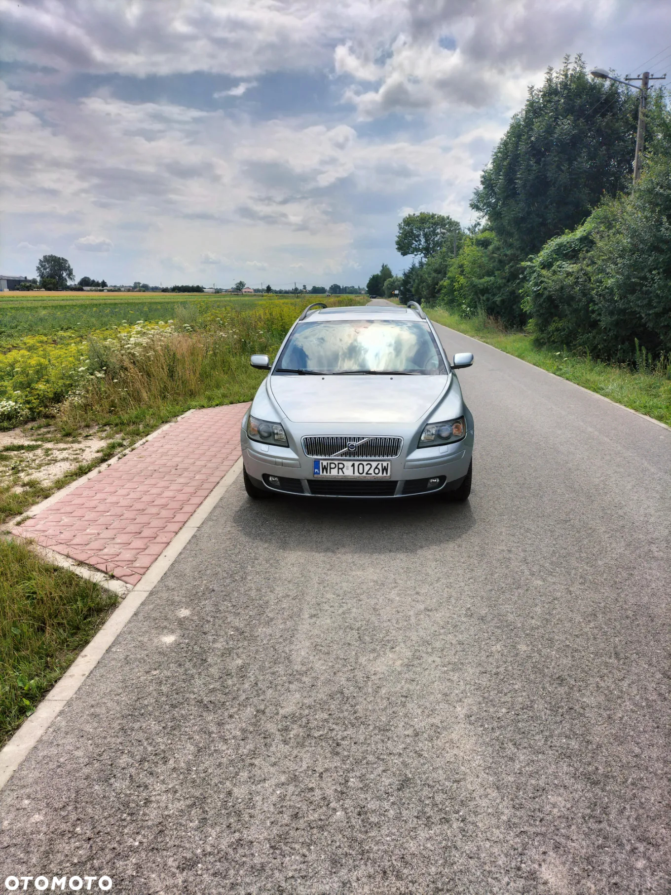 Volvo V50 2.4D5 Momentum - 5
