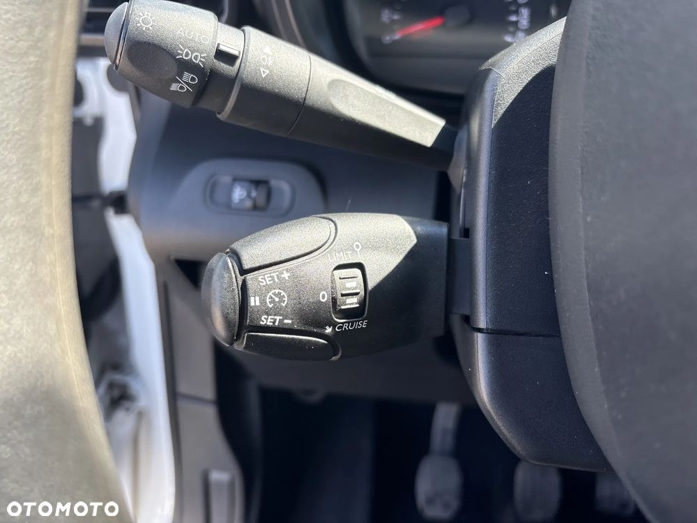 Toyota PROACE CITY 1.5 D-4D STANDARD 2,0T ACTIVE - 22