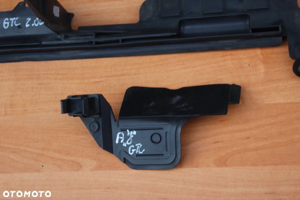 KIEROWNICA PROWADNICE WLOTY POWIETRZA KOMPLET OPEL ASTRA J GTC 13310901 13337114 13310896 13337115 13254514 - 8