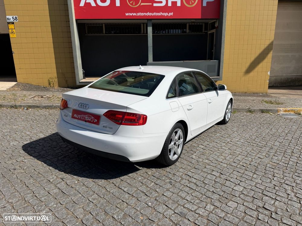 Audi A4 2.0 TDI Advance - 6
