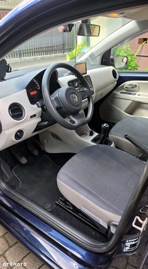 Volkswagen up! 1.0 move - 10