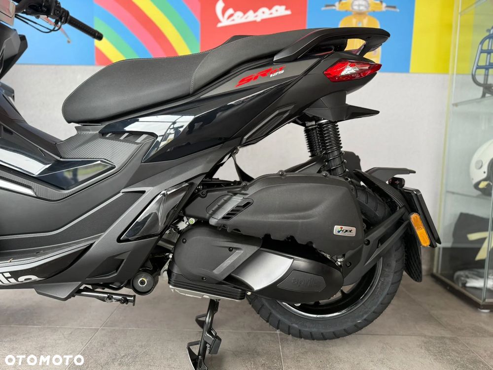 Aprilia SR - 9