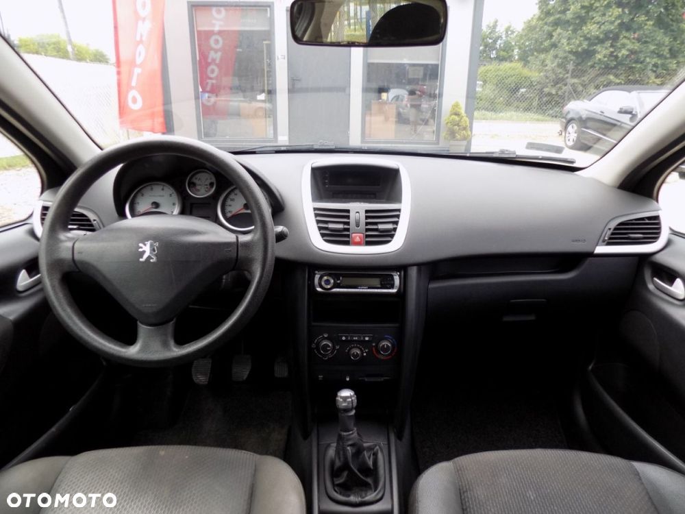 Peugeot 207 - 5
