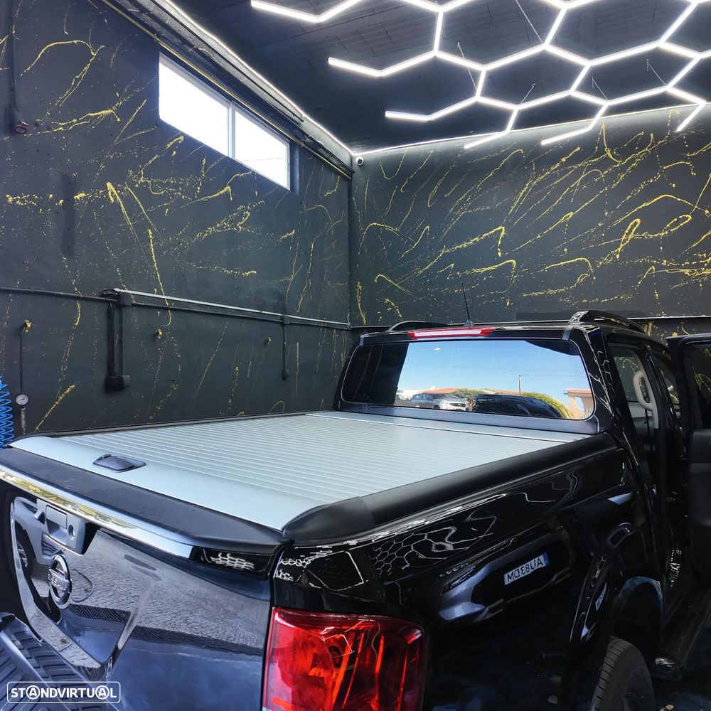 Nissan Navara 2.3 dCi CD 4WD N-Guard Azul Auto - 11