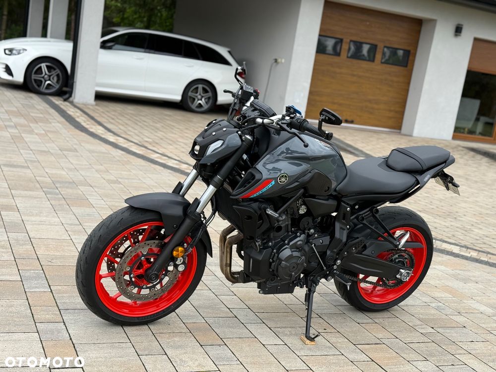 Yamaha MT - 13