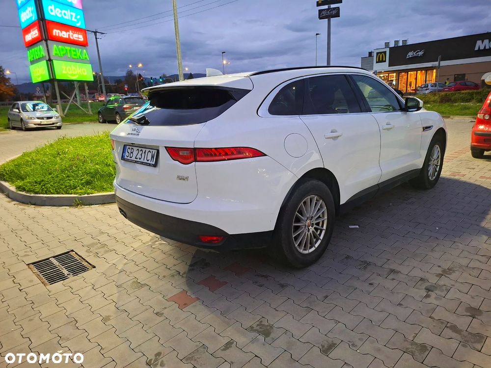 Jaguar F-Pace 2.0 i4D AWD Prestige - 10