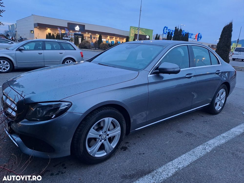 Mercedes-Benz E 350 CDI DPF BlueEFFICIENCY 7G-TRONIC Avantgarde - 34