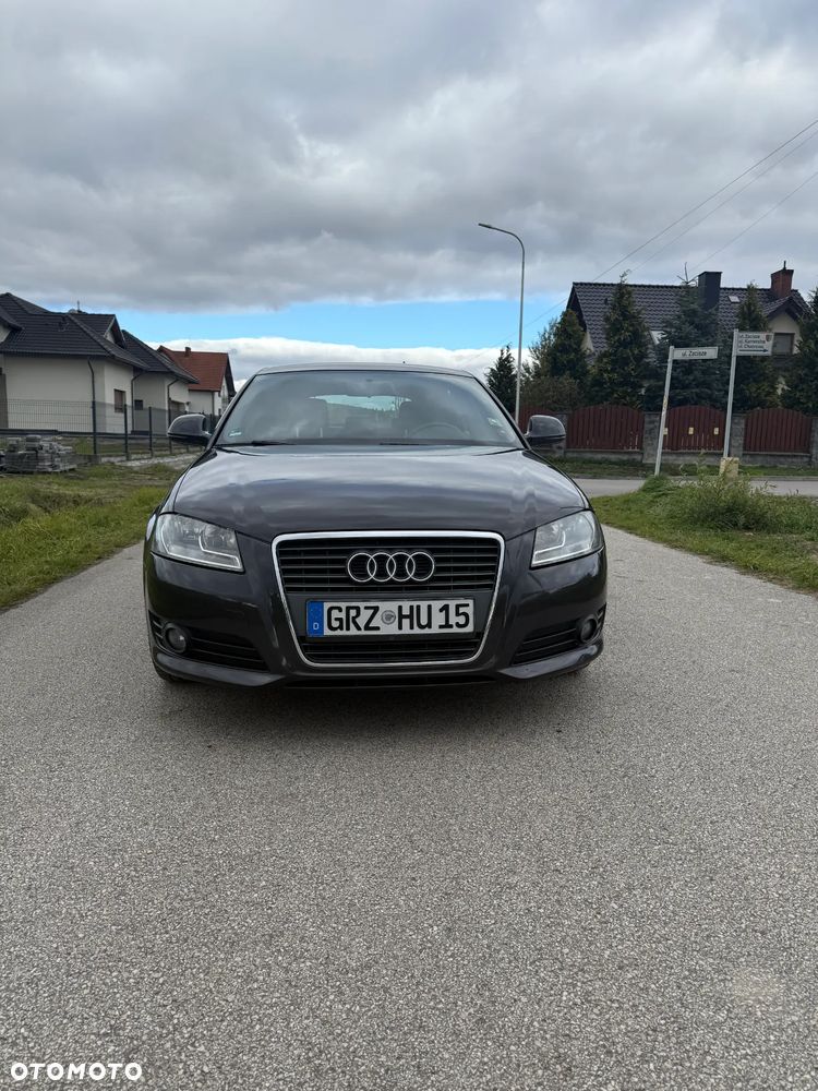 Audi A3 Sportback 1.6 TDI DPF Ambiente - 5