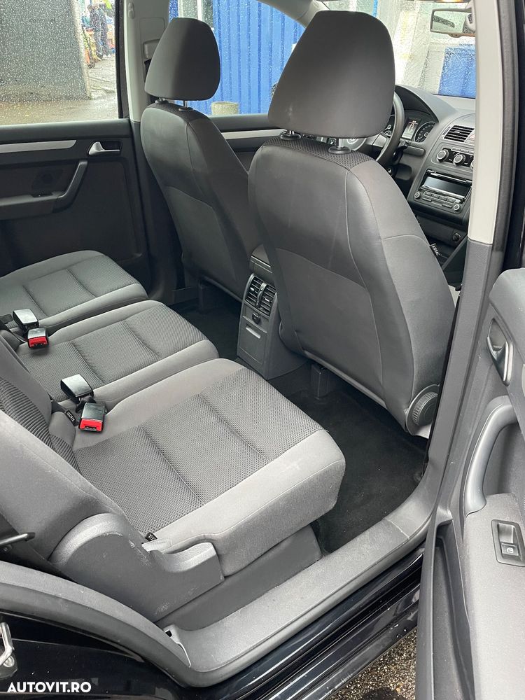 Volkswagen Touran 1.6 TDI BlueMotion Technology Comfortline - 11