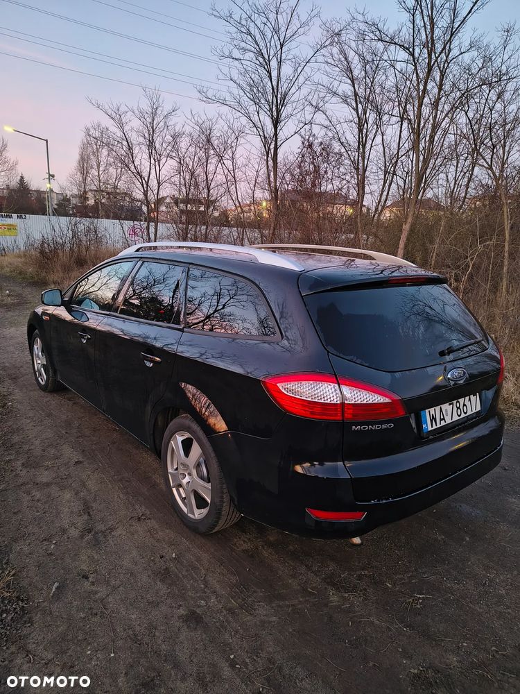 Ford Mondeo 1.6 Ghia - 4
