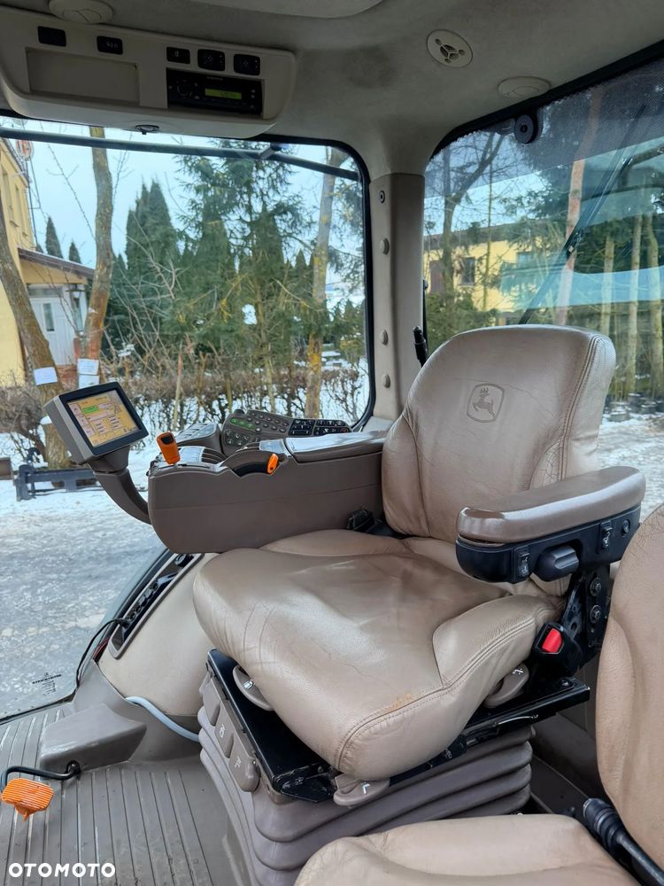 John Deere 7260R - 18