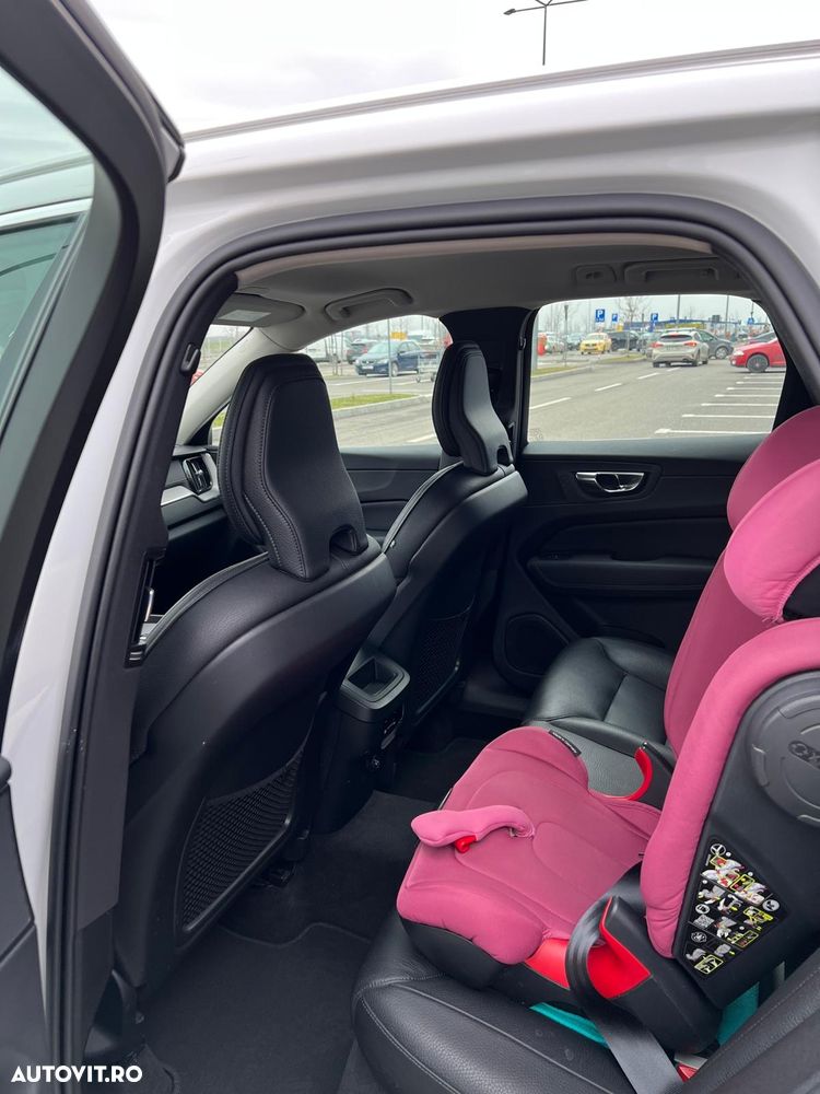 Volvo XC 60 B4 D AWD Geartronic Inscription - 8