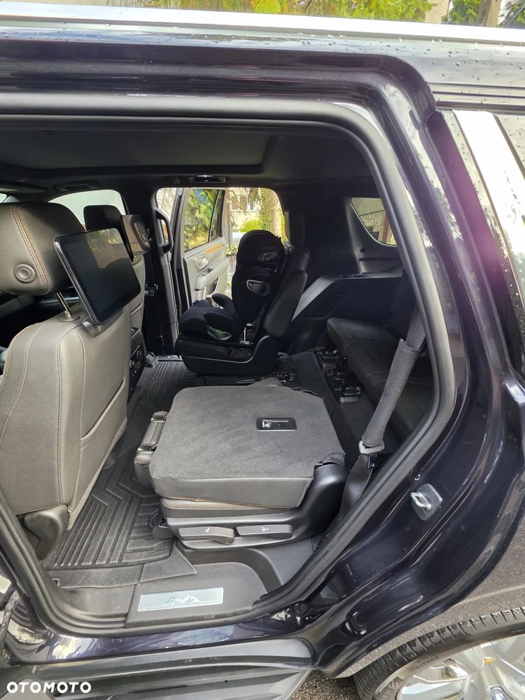 Chevrolet Tahoe - 18
