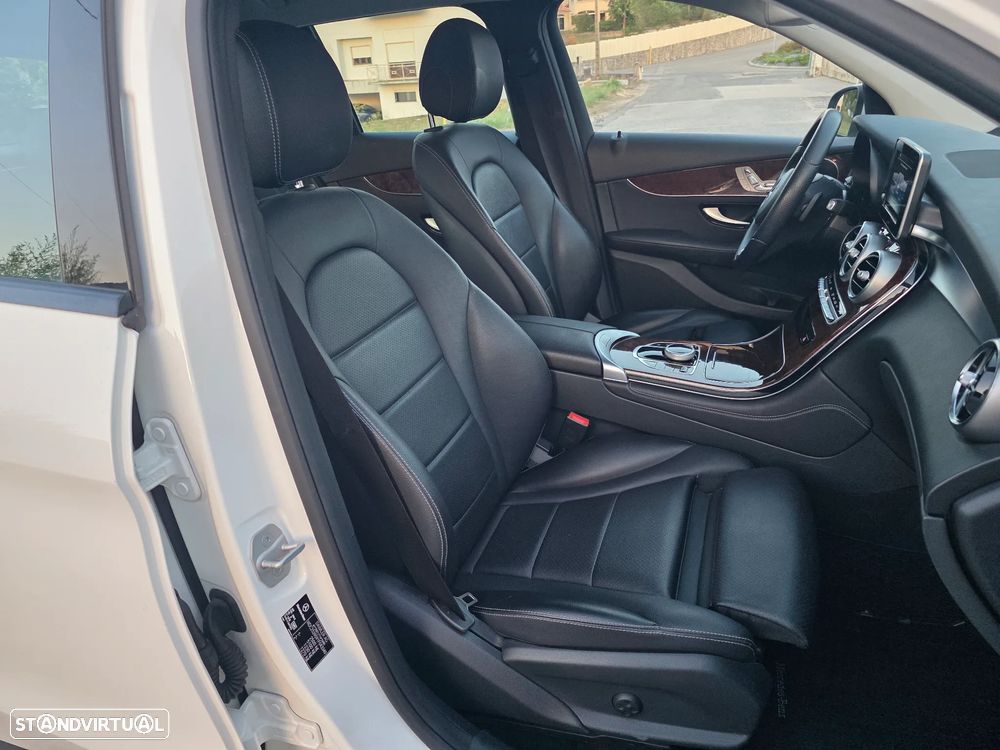 Mercedes-Benz GLC 250 d 4Matic 9G-TRONIC Exclusive - 17
