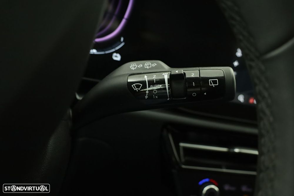Kia Niro 1.6 GDi HEV Tech - 18