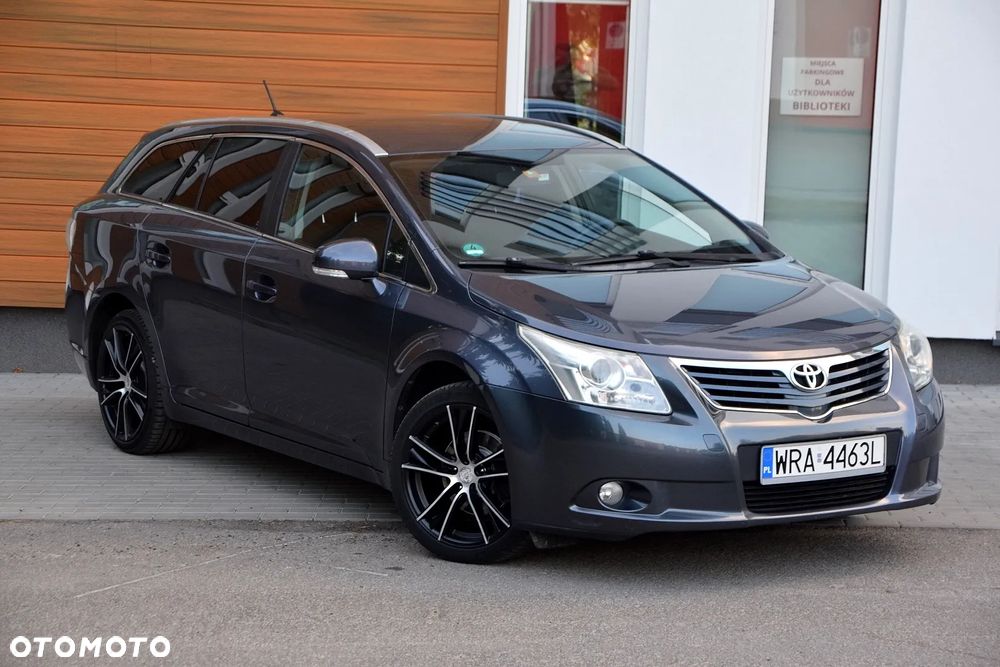 Toyota Avensis 1.8 Sol - 5