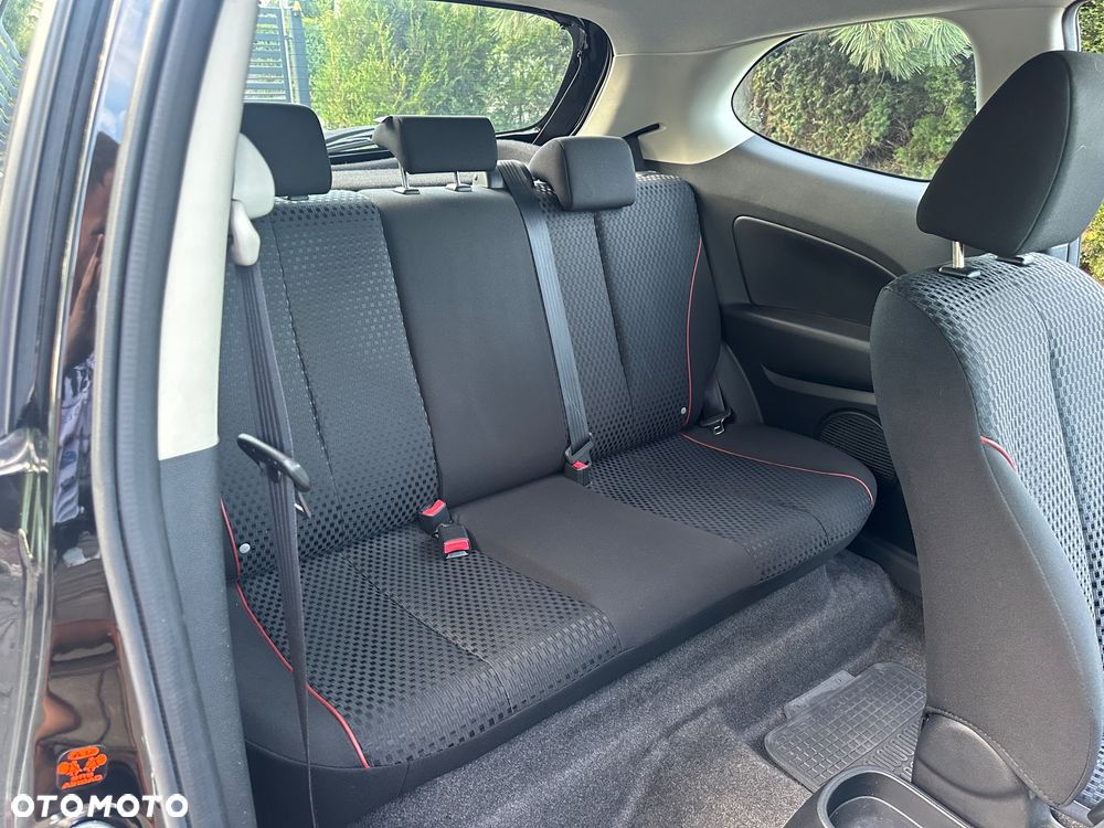 Mazda 2 1.3 MZR Edition 40 Jahre - 31