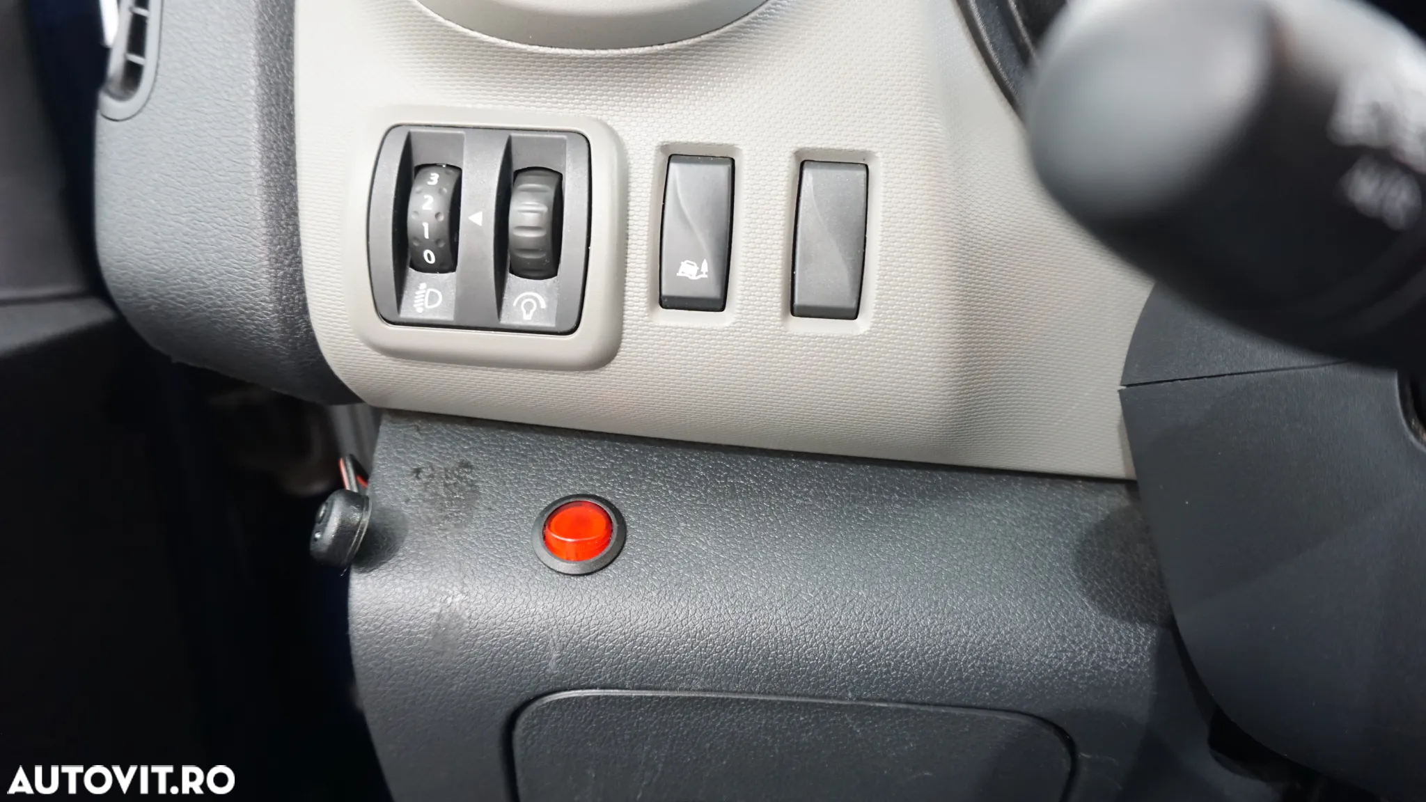 Renault Trafic - 16