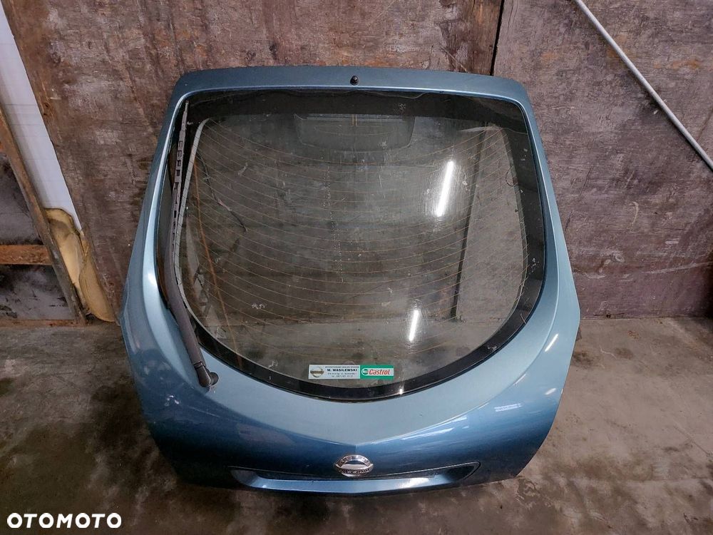 ZDERZAK TYŁ + LAMPY NISSAN PRIMERA P12 LIFTBACK - 21