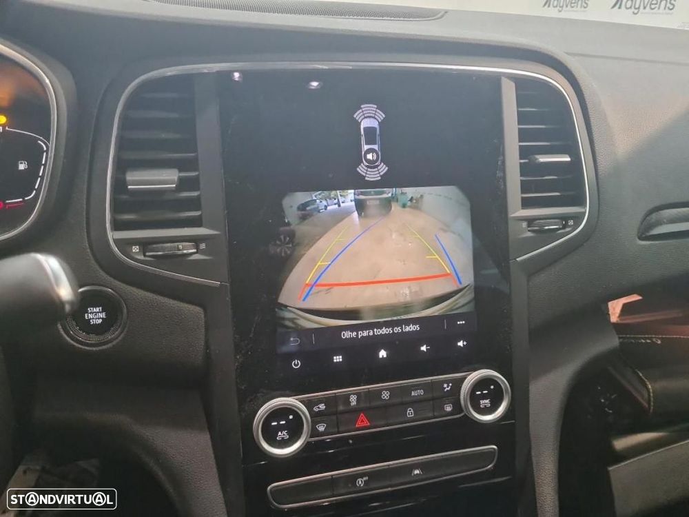 Renault Mégane Sport Tourer 1.5 Blue dCi R.S. Line EDC - 3