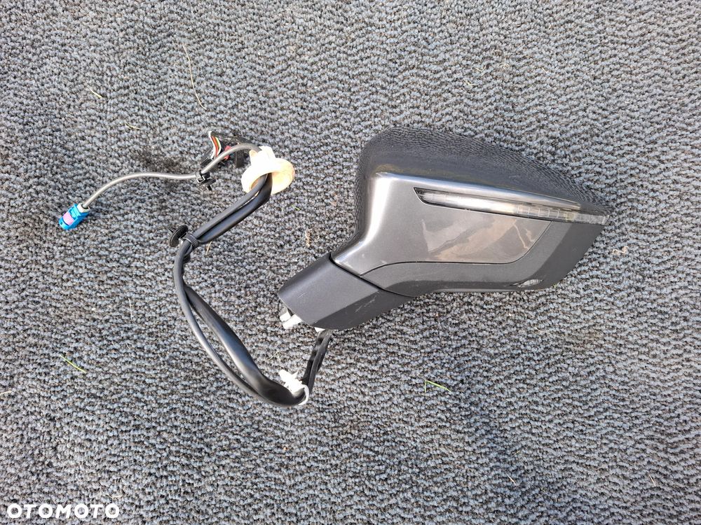 Seat ATECA LIFT (2020-) LUSTRO LUSTERKO 9 + 2 +1-KAMERA - ASYSTENT oryg. EUROPA - 1