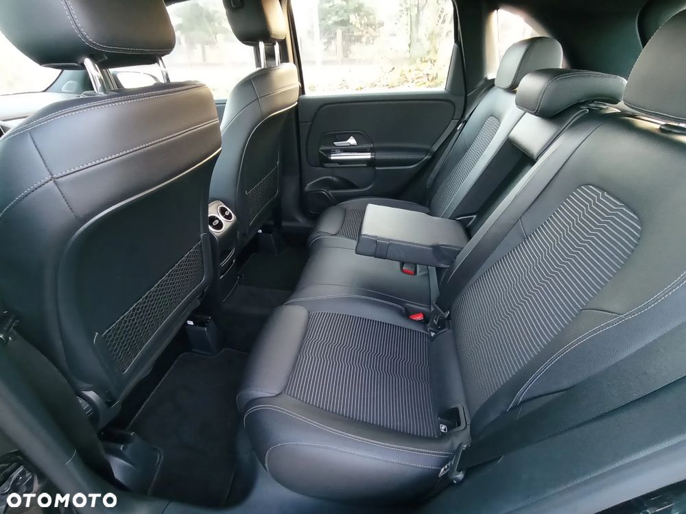 Mercedes-Benz Klasa B - 24