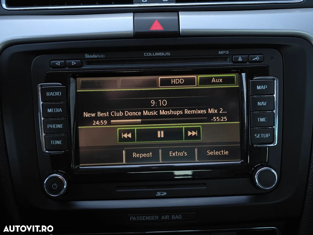 Skoda Superb 2.0 TDI DSG Elegance - 9