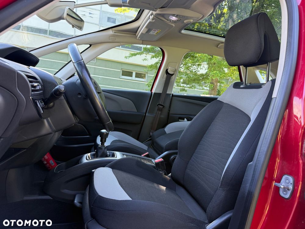 Citroën C4 Picasso 1.2 PureTech Shine S&S - 22