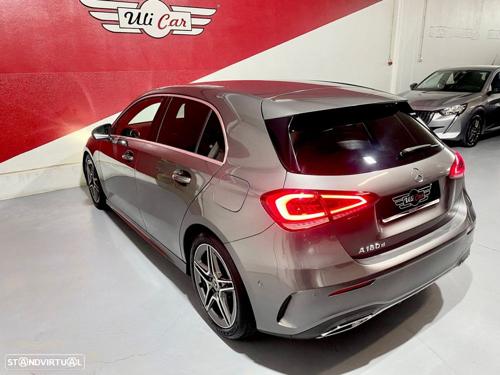 Mercedes-Benz A 180 d AMG Line - 11