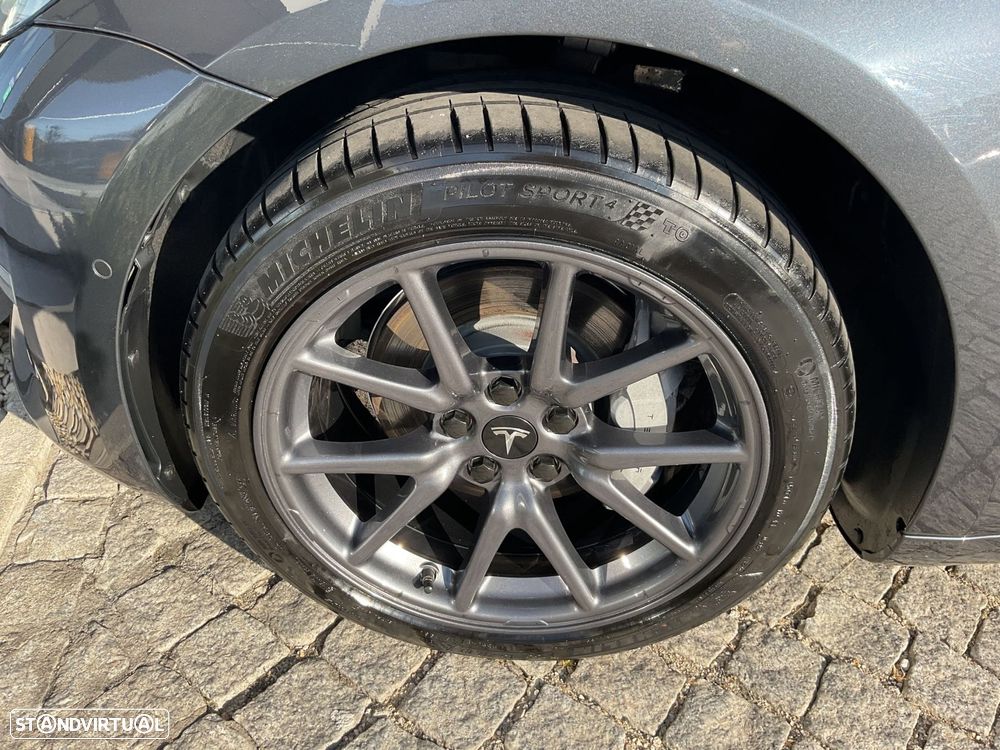Tesla Model 3 Standard RWD Plus - 16