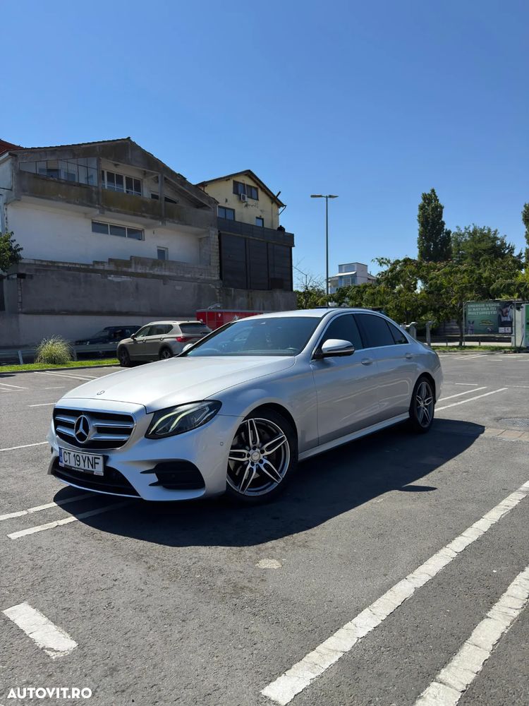 Mercedes-Benz E 220 d 9G-TRONIC AMG Line - 1