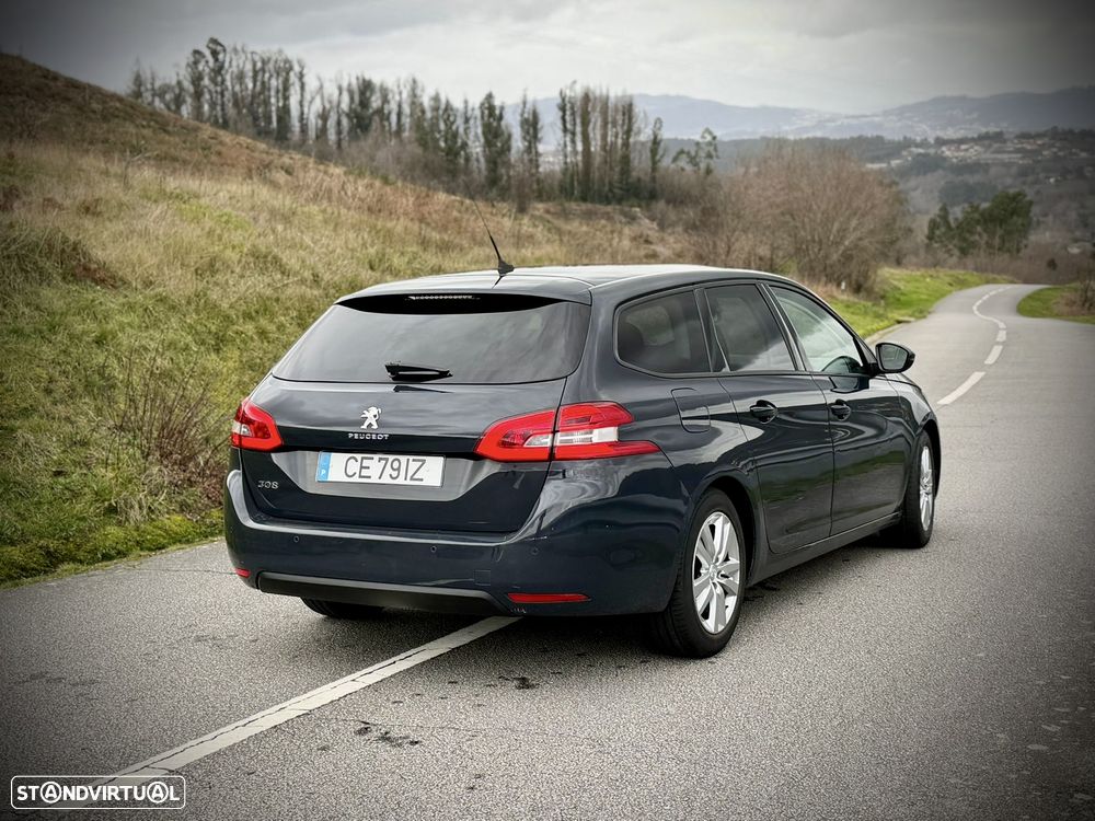 Peugeot 308 SW - 9
