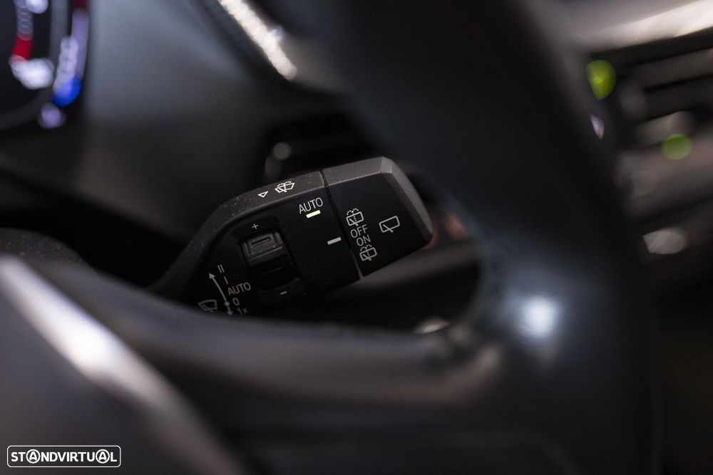 BMW 116 d Aut. M Sport - 22