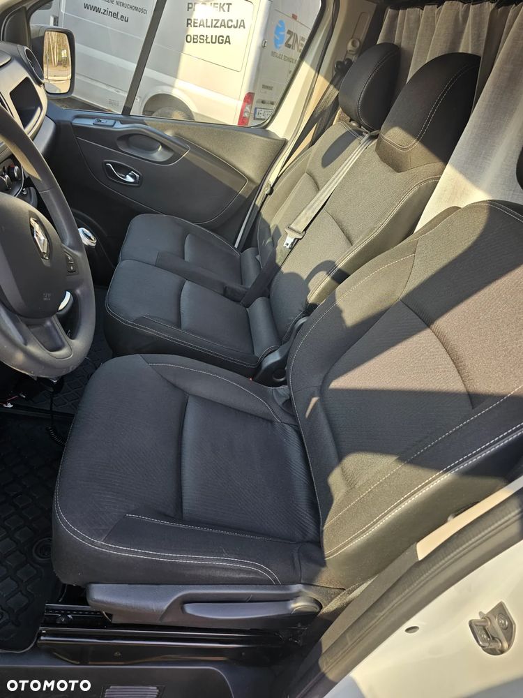 Renault Trafic - 24