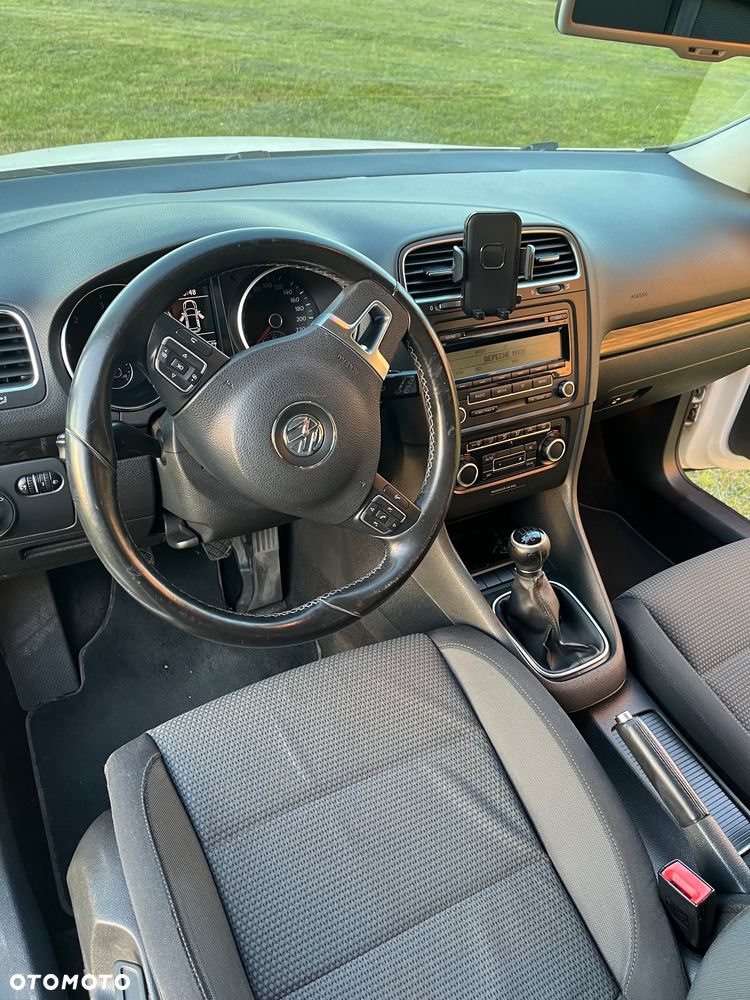 Volkswagen Golf 1.6 TDI BlueMot Comfortline - 18
