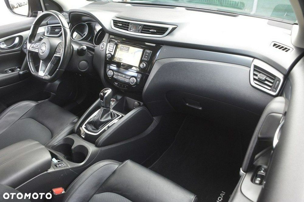Nissan Qashqai 1.3 DIG-T Tekna DCT - 19