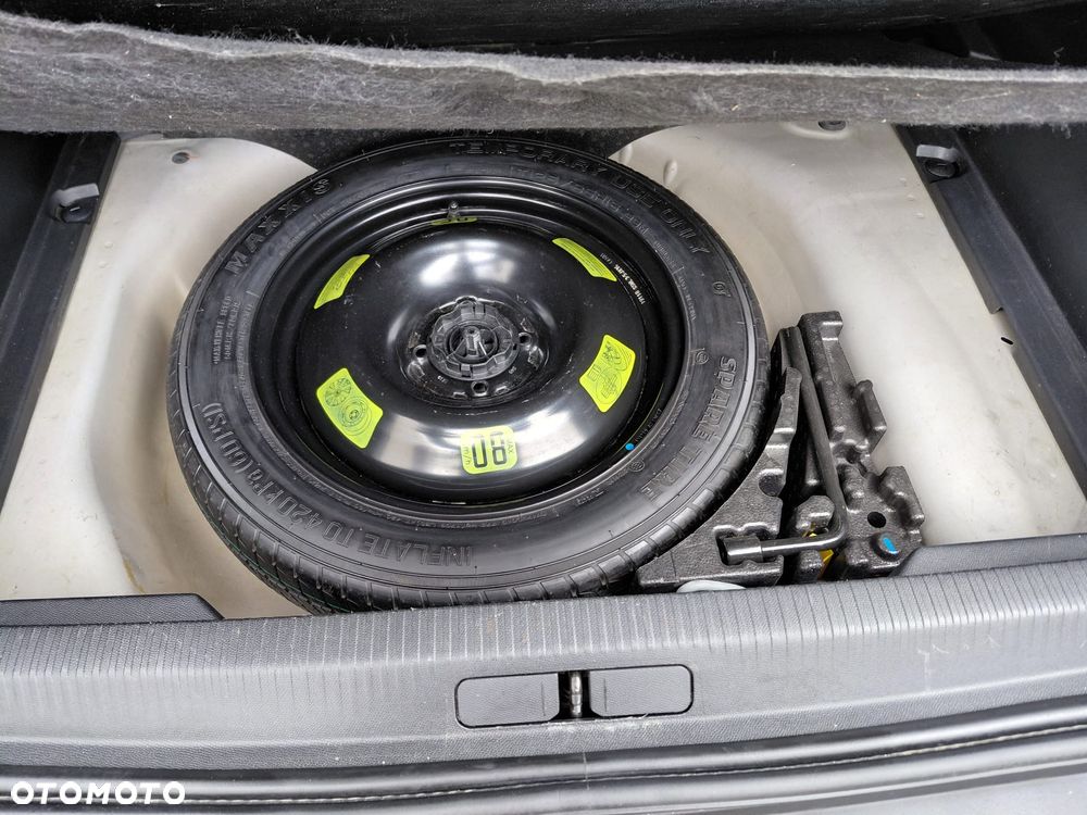 Peugeot 2008 1.2 PureTech Active S&S - 13