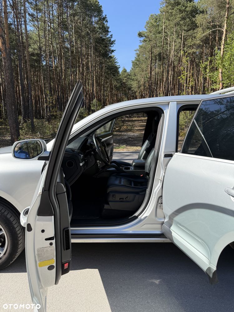 Porsche Cayenne - 13