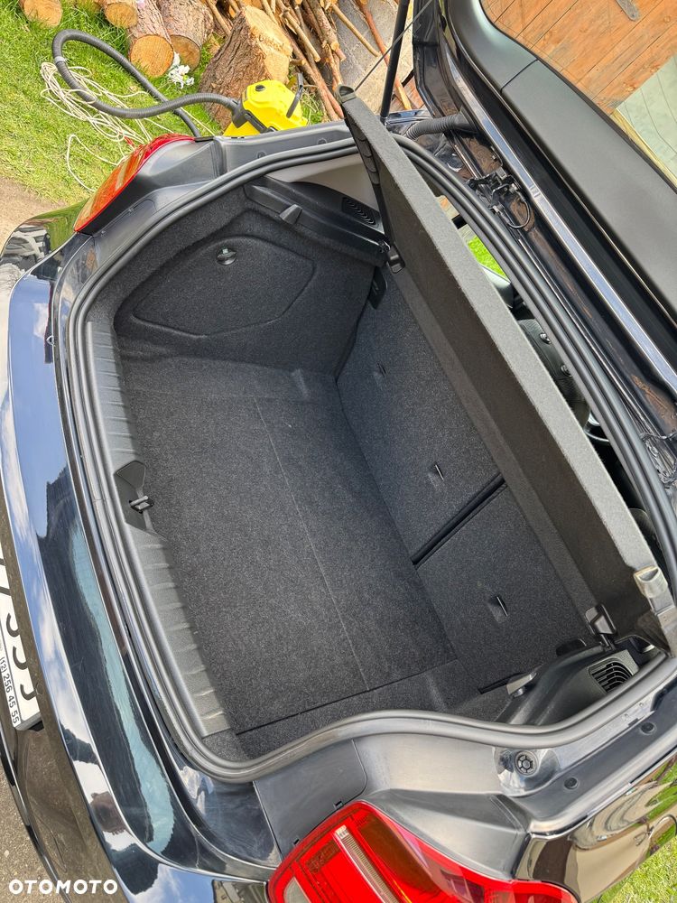 BMW Seria 1 116d - 8