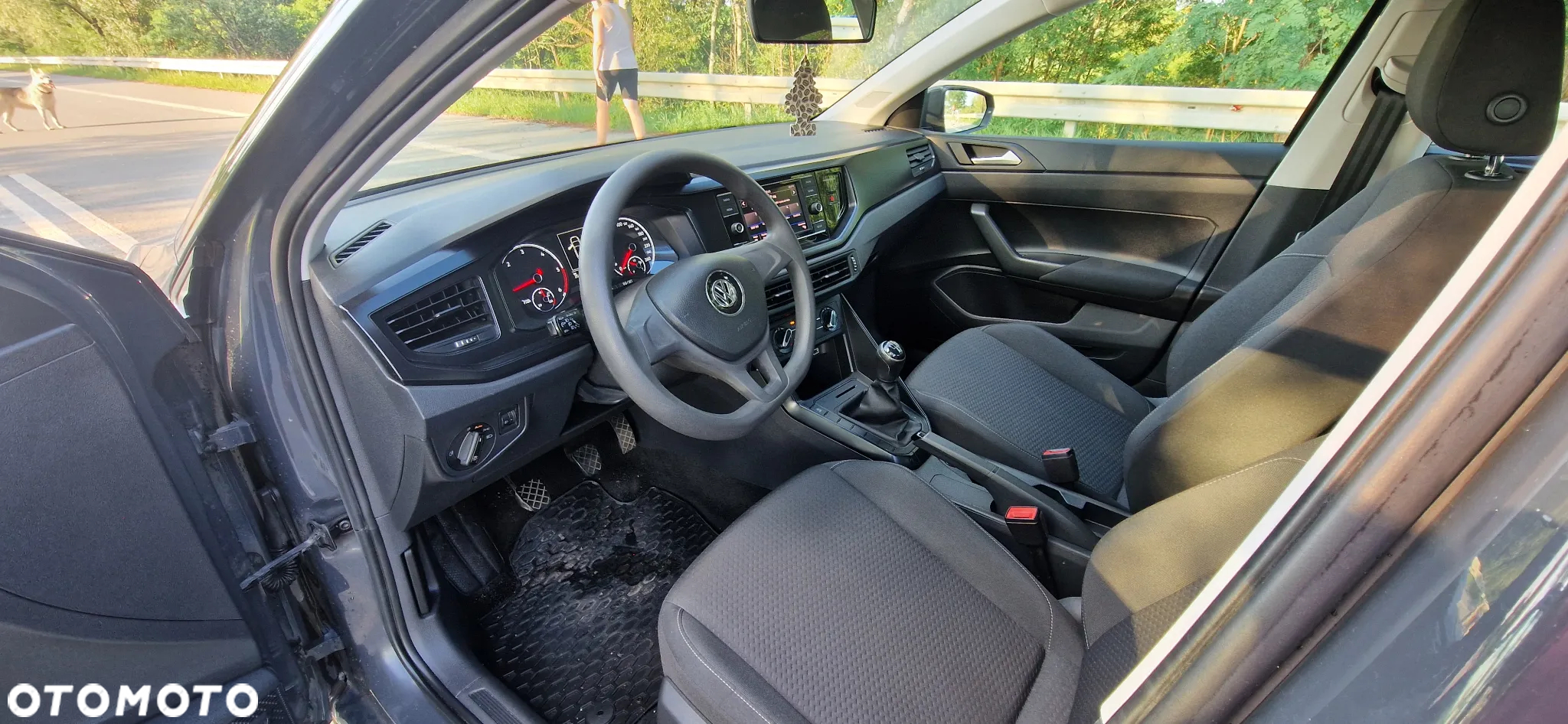 Volkswagen Polo 1.6 TDI SCR Trendline - 12