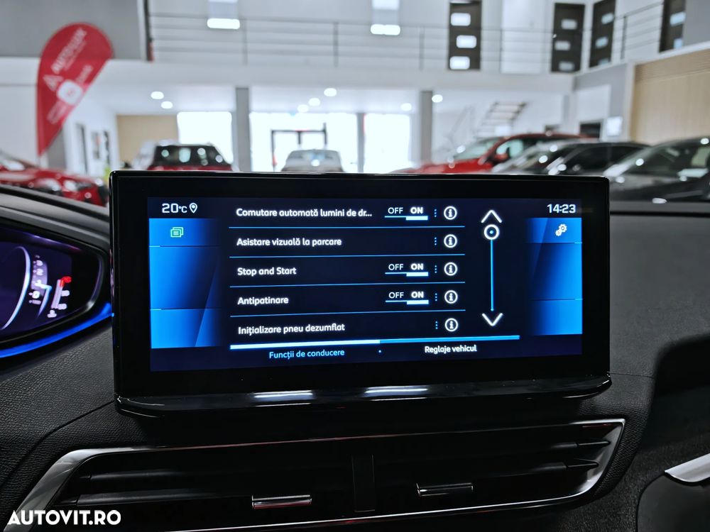 Peugeot 3008 1.2 PureTech Turbo S&S EAT8 Allure - 30