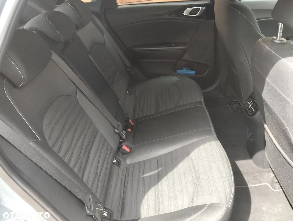 Kia Ceed 1.5 T-GDI GT-Line DCT - 11