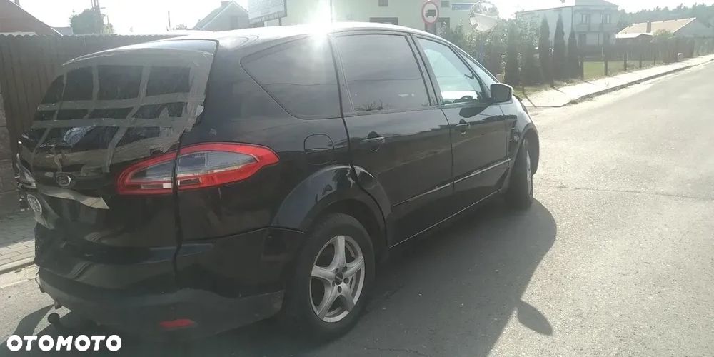 Ford Focus 1.0 EcoBoost Gold X (Trend) - 4