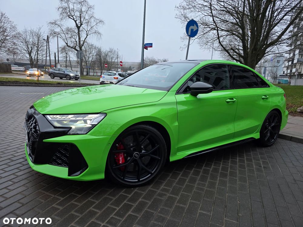 Audi RS3 Limousine TFSI Quattro S tronic - 3