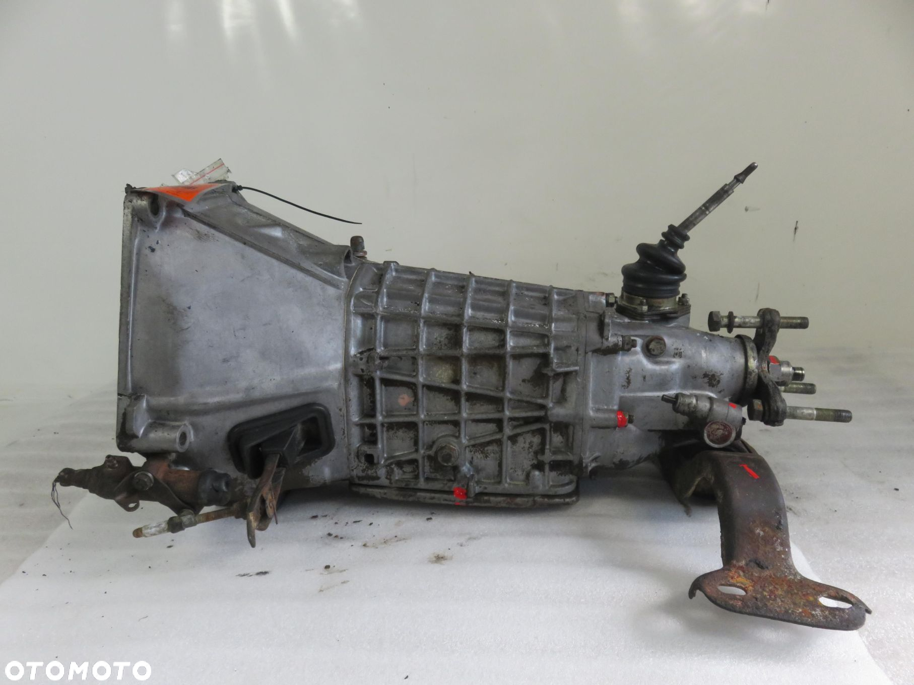 SKRZYNIA BIEGÓW LADA NIVA 21214 - 3
