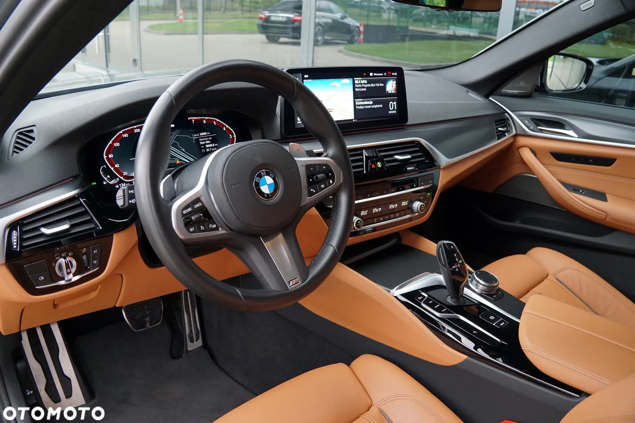 BMW Seria 5 530i xDrive - 21