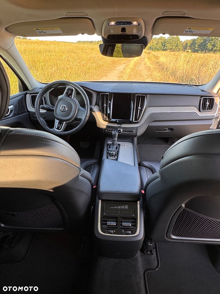 Volvo XC 60 T5 AWD Geartronic Inscription - 7